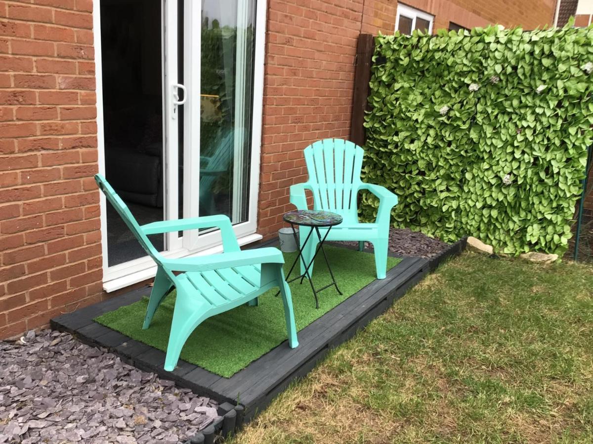 Worcester Fabulous Cherry Tree Mews Self Check In Dogs Welcome By Prior Arrangement , 2 Double Bedrooms ,Super Fast Wi-Fi, With Free Off Road Parking For 2 Vehicles Near Royal Hospital And Woodland Walks Dış mekan fotoğraf