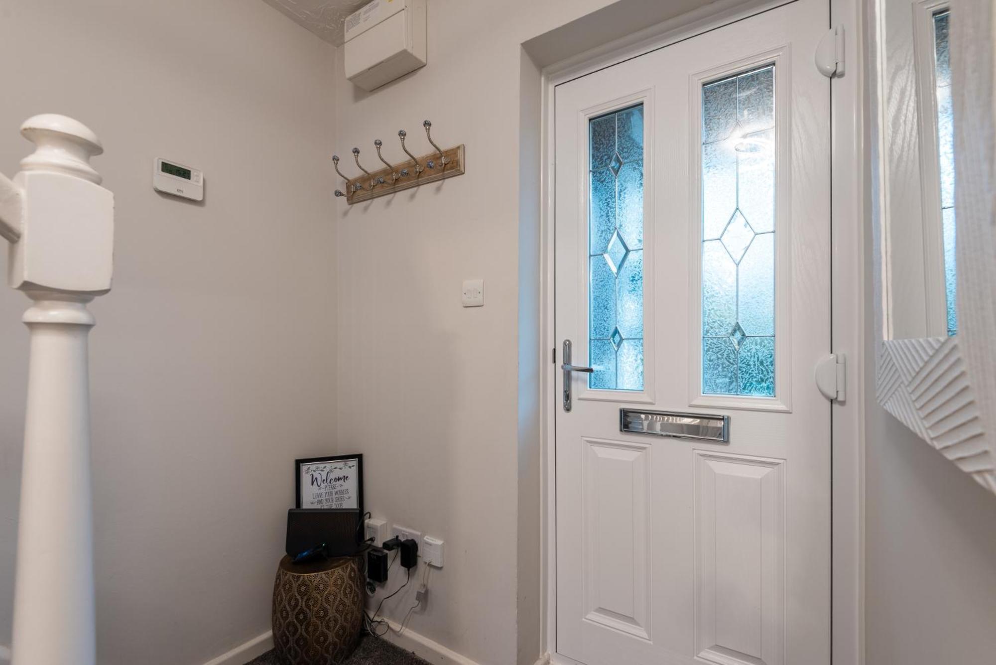 Worcester Fabulous Cherry Tree Mews Self Check In Dogs Welcome By Prior Arrangement , 2 Double Bedrooms ,Super Fast Wi-Fi, With Free Off Road Parking For 2 Vehicles Near Royal Hospital And Woodland Walks Dış mekan fotoğraf