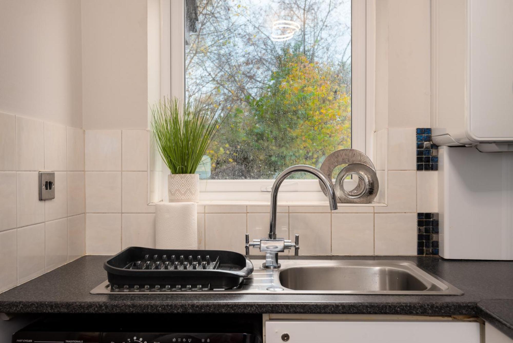 Worcester Fabulous Cherry Tree Mews Self Check In Dogs Welcome By Prior Arrangement , 2 Double Bedrooms ,Super Fast Wi-Fi, With Free Off Road Parking For 2 Vehicles Near Royal Hospital And Woodland Walks Dış mekan fotoğraf