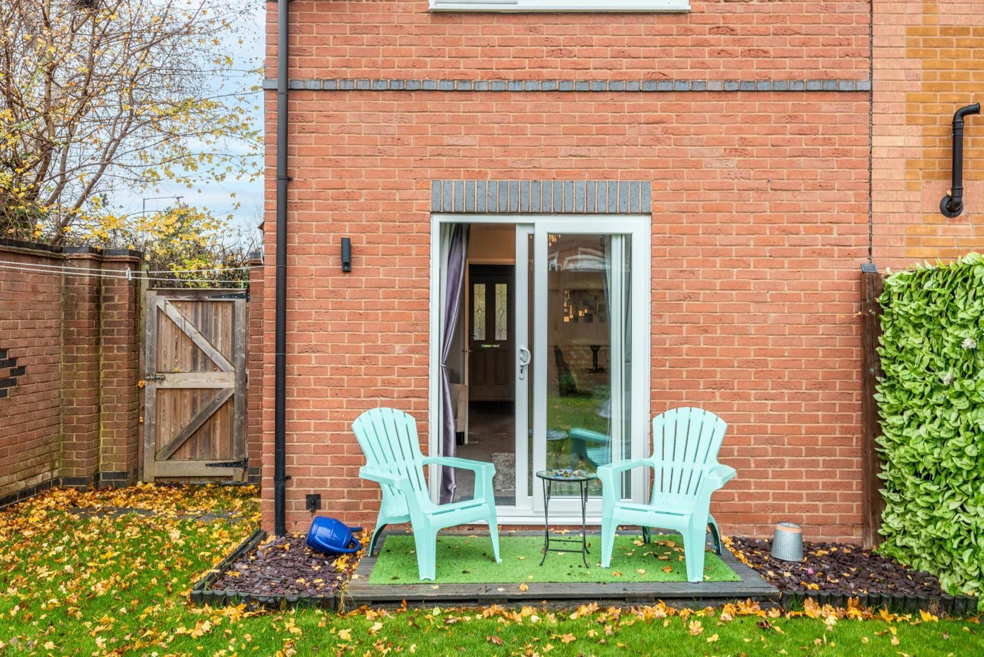 Worcester Fabulous Cherry Tree Mews Self Check In Dogs Welcome By Prior Arrangement , 2 Double Bedrooms ,Super Fast Wi-Fi, With Free Off Road Parking For 2 Vehicles Near Royal Hospital And Woodland Walks Dış mekan fotoğraf