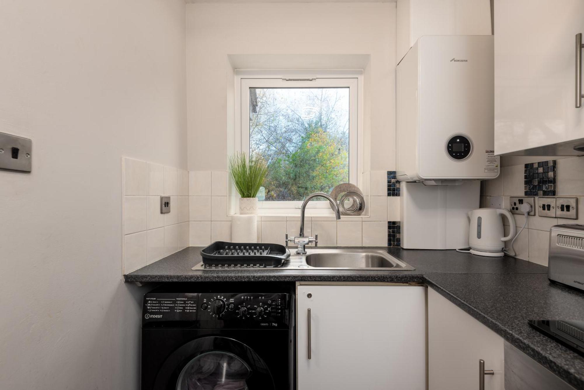 Worcester Fabulous Cherry Tree Mews Self Check In Dogs Welcome By Prior Arrangement , 2 Double Bedrooms ,Super Fast Wi-Fi, With Free Off Road Parking For 2 Vehicles Near Royal Hospital And Woodland Walks Dış mekan fotoğraf