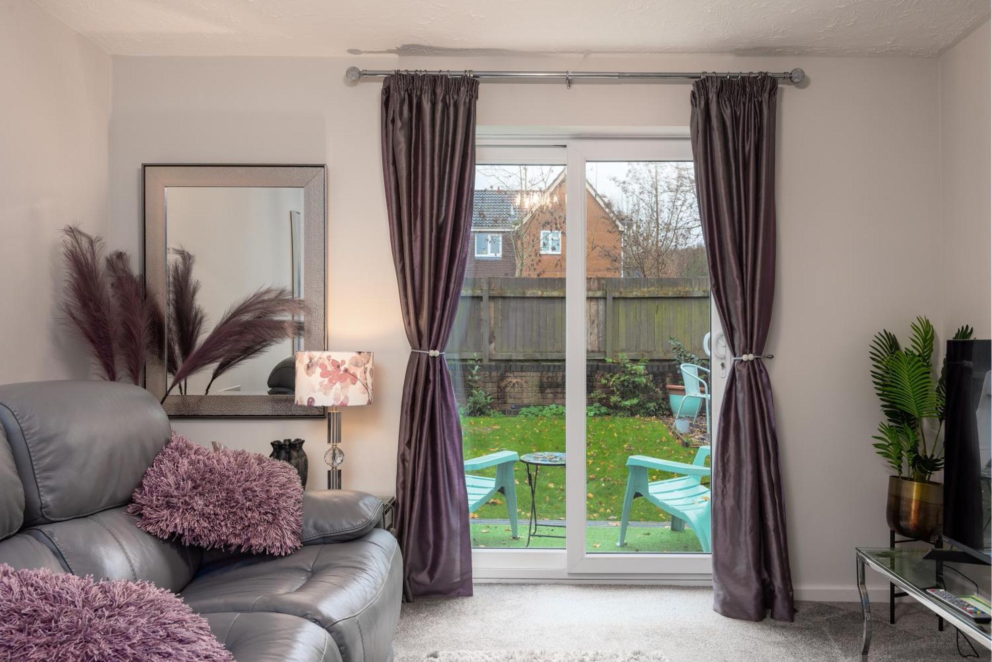 Worcester Fabulous Cherry Tree Mews Self Check In Dogs Welcome By Prior Arrangement , 2 Double Bedrooms ,Super Fast Wi-Fi, With Free Off Road Parking For 2 Vehicles Near Royal Hospital And Woodland Walks Dış mekan fotoğraf