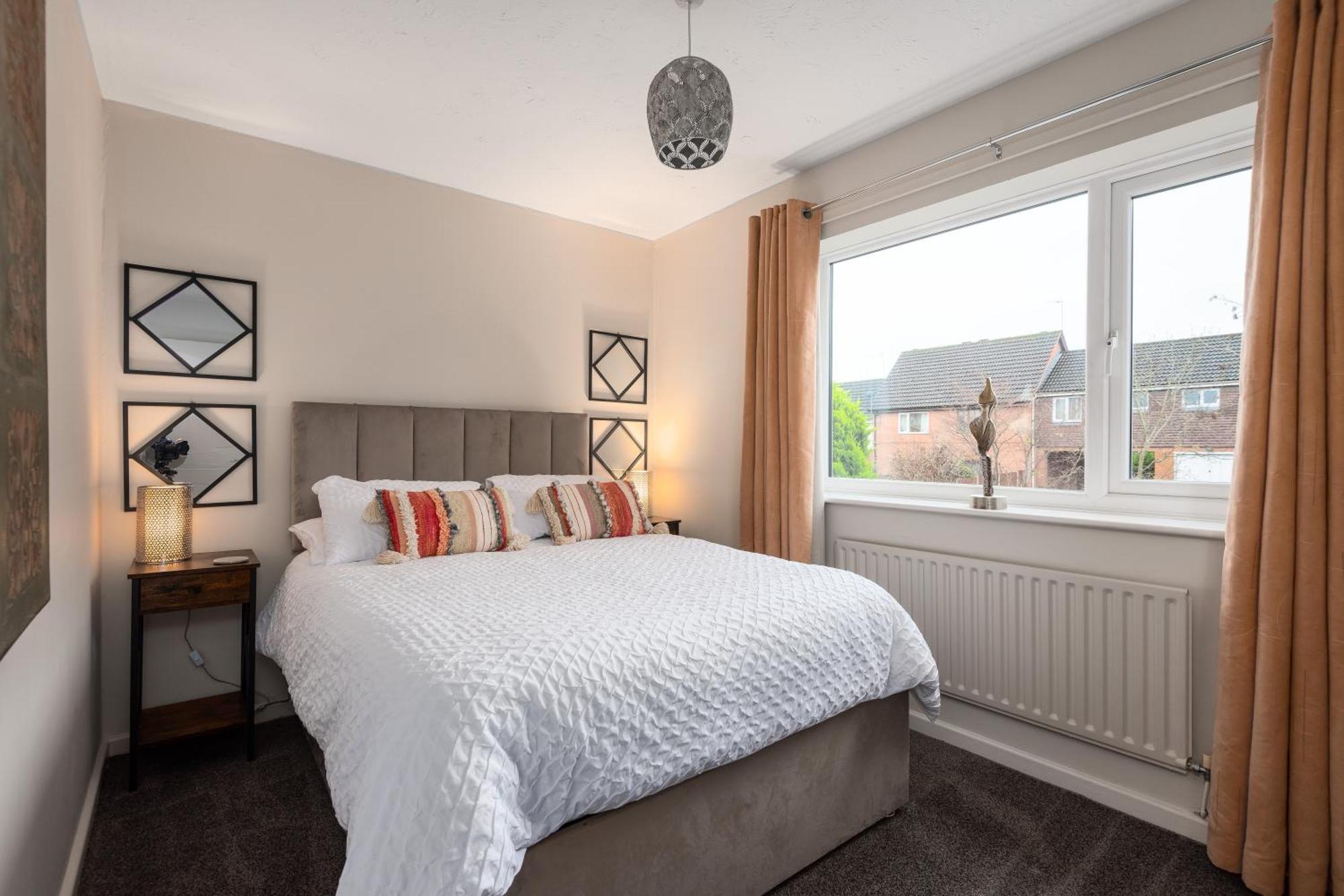 Worcester Fabulous Cherry Tree Mews Self Check In Dogs Welcome By Prior Arrangement , 2 Double Bedrooms ,Super Fast Wi-Fi, With Free Off Road Parking For 2 Vehicles Near Royal Hospital And Woodland Walks Dış mekan fotoğraf